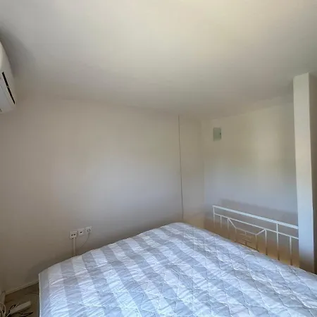 度假居 Relax In This Sithonia Property With Great Ocean Views
